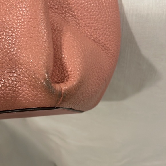 Michael Kors Trisha Large Pebbled Leather Shoulder Bag - Picture 17 of 17